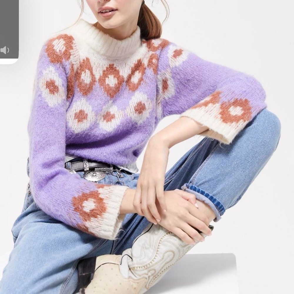 PASTICHE Intarsia cozy Knit Sweater 
One size